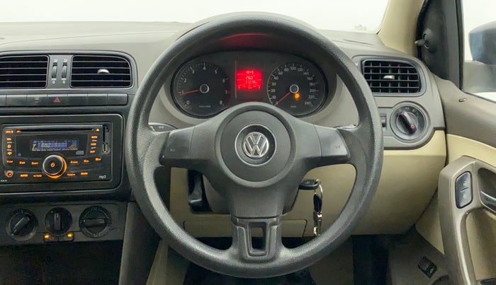 2011 Volkswagen Vento TRENDLINE 1.6, Petrol, Manual, 37,237 km, Steering Wheel Close Up