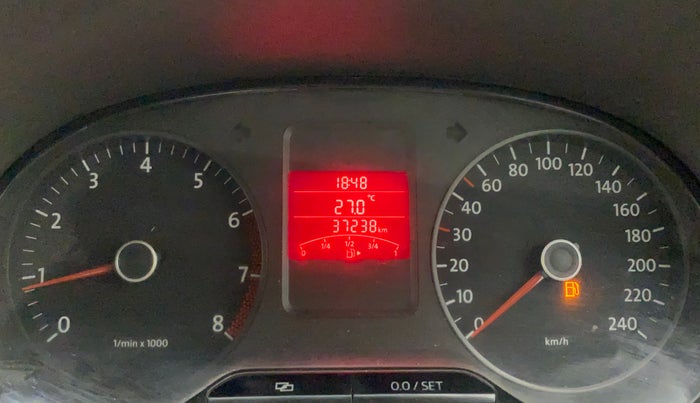 2011 Volkswagen Vento TRENDLINE 1.6, Petrol, Manual, 37,237 km, Odometer Image