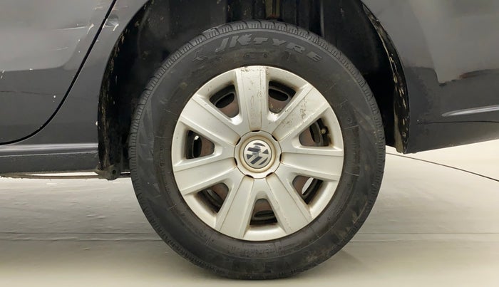 2011 Volkswagen Vento TRENDLINE 1.6, Petrol, Manual, 37,237 km, Left Rear Wheel