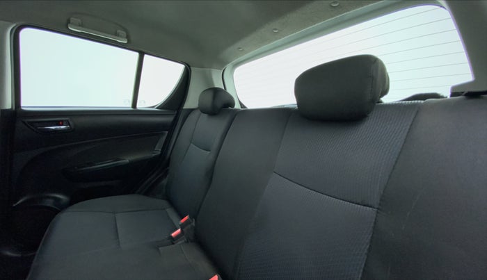 2015 Maruti Swift ZDI, Diesel, Manual, 86,907 km, Right Side Rear Door Cabin