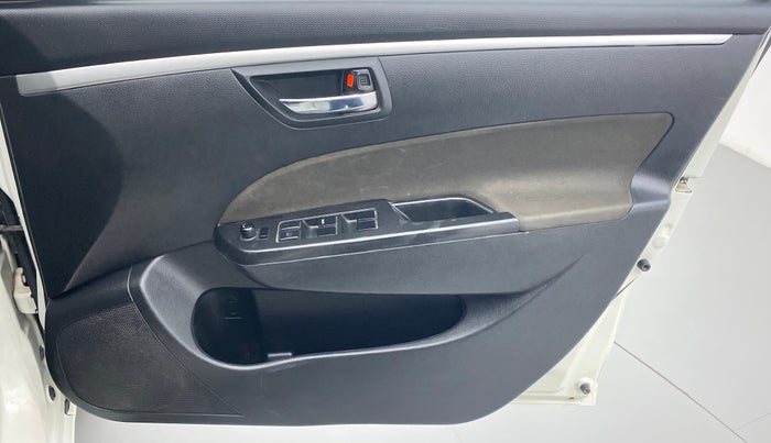 2015 Maruti Swift ZDI, Diesel, Manual, 86,907 km, Driver Side Door Panels Control
