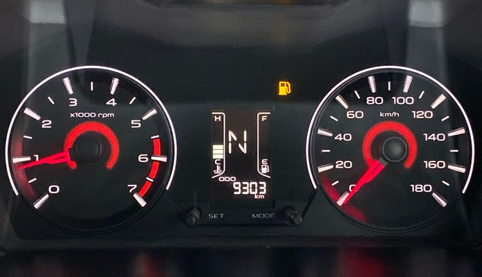 2018 Mahindra KUV 100 NXT K8 P 6 STR, Petrol, Manual, 9,303 km, Odometer Image