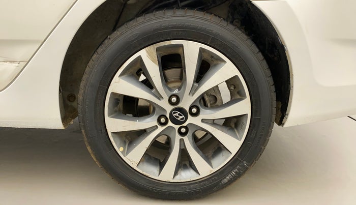 2013 Hyundai Verna FLUIDIC 1.6 VTVT SX OPT, Petrol, Manual, 91,163 km, Left Rear Wheel