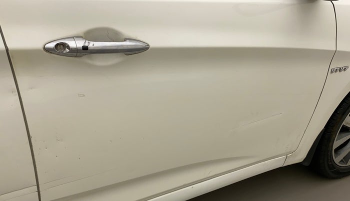 2013 Hyundai Verna FLUIDIC 1.6 VTVT SX OPT, Petrol, Manual, 91,163 km, Driver-side door - Slightly dented