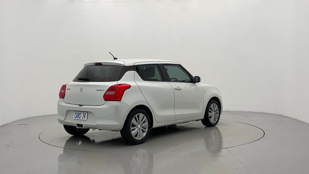 Right Back Diagonal (45- Degree) View