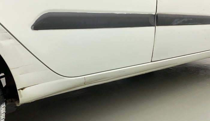2012 Hyundai i10 MAGNA 1.2, Petrol, Manual, 62,672 km, Right running board - Slightly dented