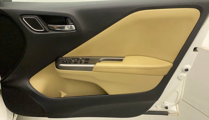 2017 Honda City 1.5L I-VTEC VX, Petrol, Manual, 39,331 km, Driver Side Door Panels Control