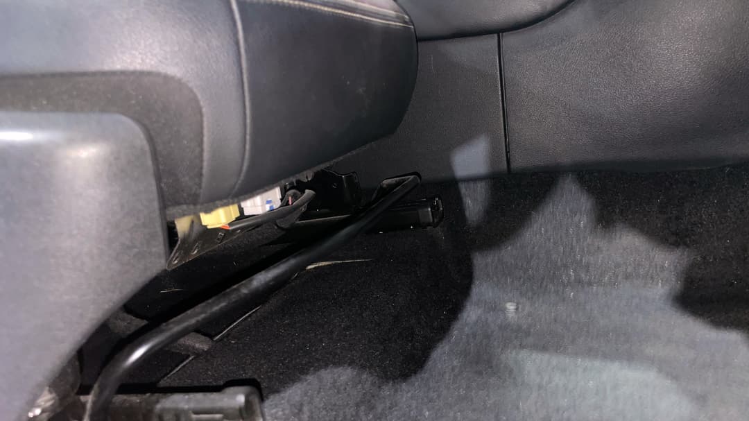 2023 Nissan Juke St-l, Automatic, 54345 km, Drivers Side Adjustment Panel