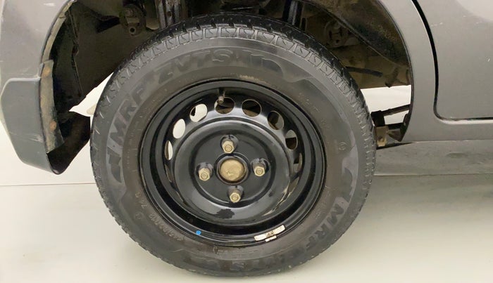 2016 Maruti Alto 800 LXI CNG, CNG, Manual, 65,033 km, Right Rear Wheel