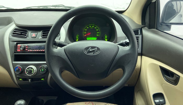 2017 Hyundai Eon ERA PLUS, Petrol, Manual, 48,804 km, Steering Wheel Close Up