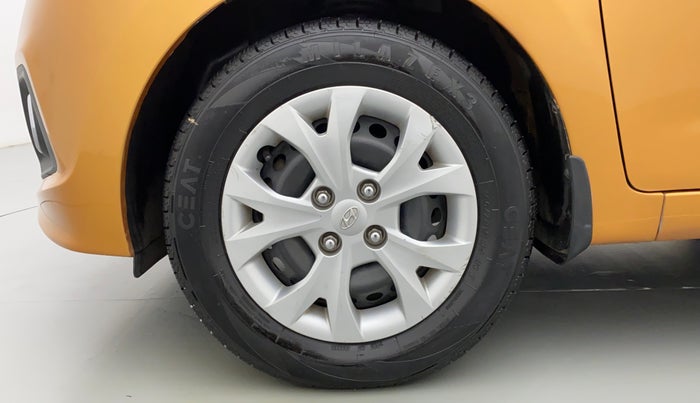2014 Hyundai Grand i10 MAGNA 1.2 VTVT, Petrol, Manual, 68,182 km, Left Front Wheel
