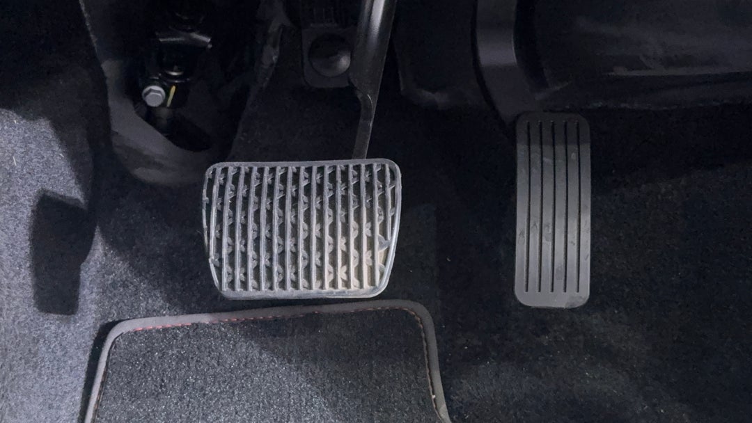 Pedals and Footmat