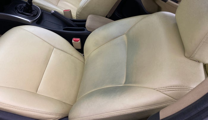 2015 Honda City SV MT PETROL, Petrol, Manual, 96,488 km, Front left seat (passenger seat) - Cover slightly stained