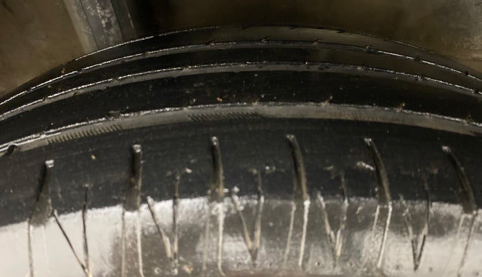 2015 Honda City SV MT PETROL, Petrol, Manual, 96,488 km, Right Rear Tyre Tread