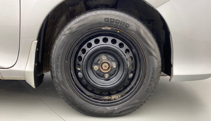 2015 Honda City SV MT PETROL, Petrol, Manual, 96,488 km, Right Front Wheel