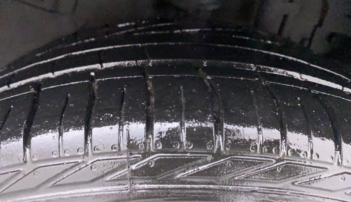 2021 Tata NEXON XZ+ 1.2, Petrol, Manual, 14,614 km, Left Rear Tyre Tread