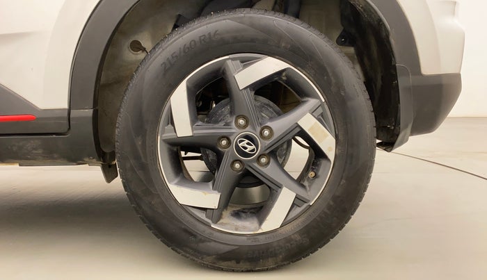 2020 Hyundai VENUE SX 1.0 TURBO IMT DUAL TONE SPORT, Petrol, Manual, 30,801 km, Left Rear Wheel