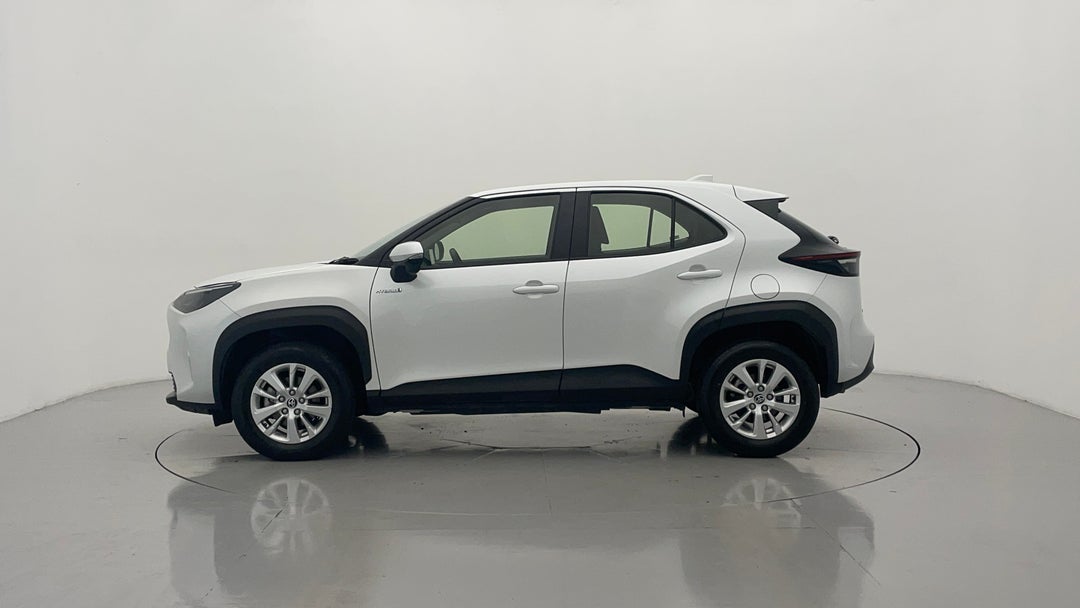 2023 Toyota Yaris Cross Gx Hybrid, Automatic, 52073 km, Left Side View