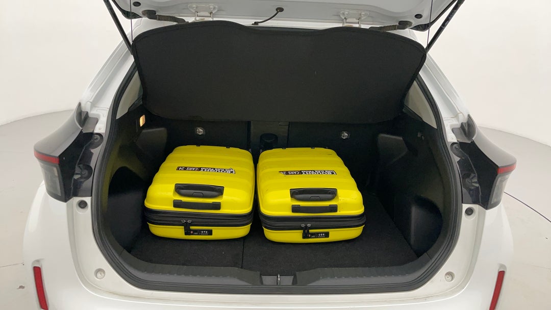 2023 Toyota Yaris Cross Gx Hybrid, Automatic, 52073 km, Boot Inside View with Luggage