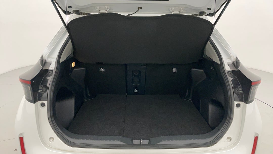 2023 Toyota Yaris Cross Gx Hybrid, Automatic, 52073 km, Boot Inside View
