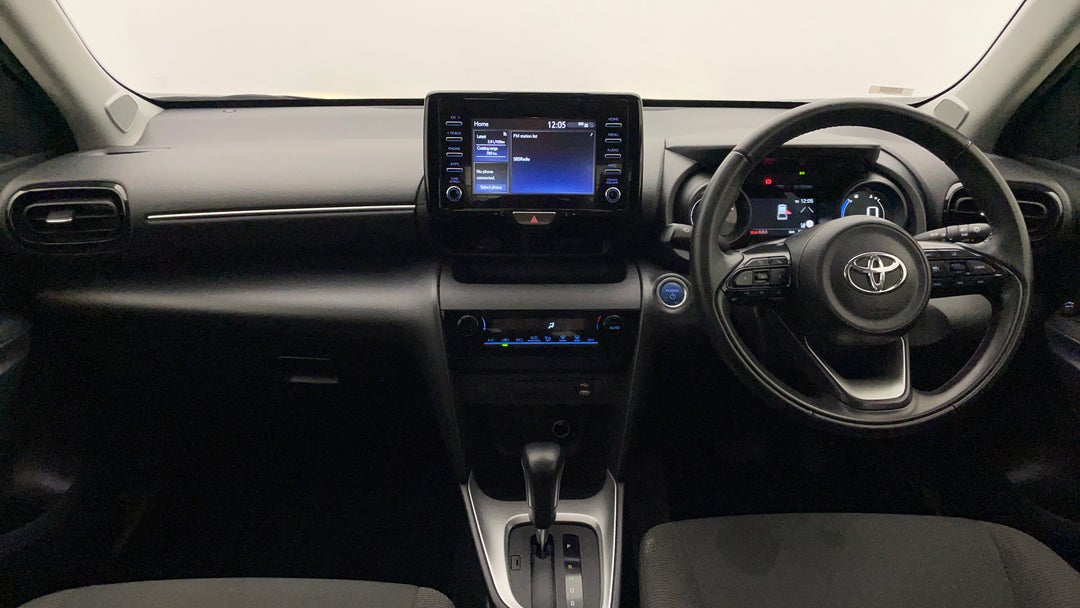 2023 Toyota Yaris Cross Gx Hybrid, Automatic, 52073 km, Dashboard View