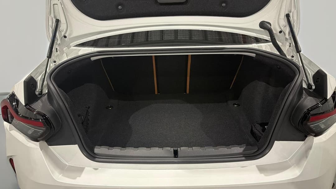 2023 BMW 2 30i M Sport, Automatic, 21605 km, Boot Inside View