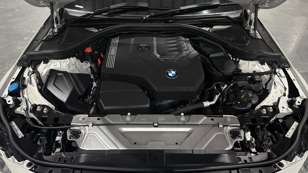 2023 BMW 2 30i M Sport, Automatic, 21605 km, Open Bonnet (Engine)