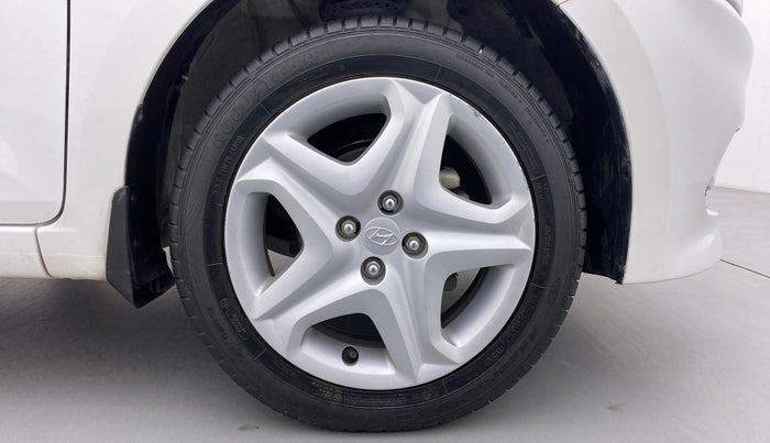 2017 Hyundai Elite i20 ASTA 1.2, Petrol, Manual, 18,327 km, Right Front Wheel