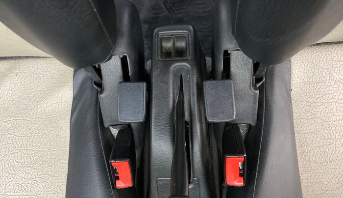2017 Maruti Eeco 5 STR WITH AC PLUSHTR, Petrol, Manual, 40,957 km, Driver Side Adjustment Panel