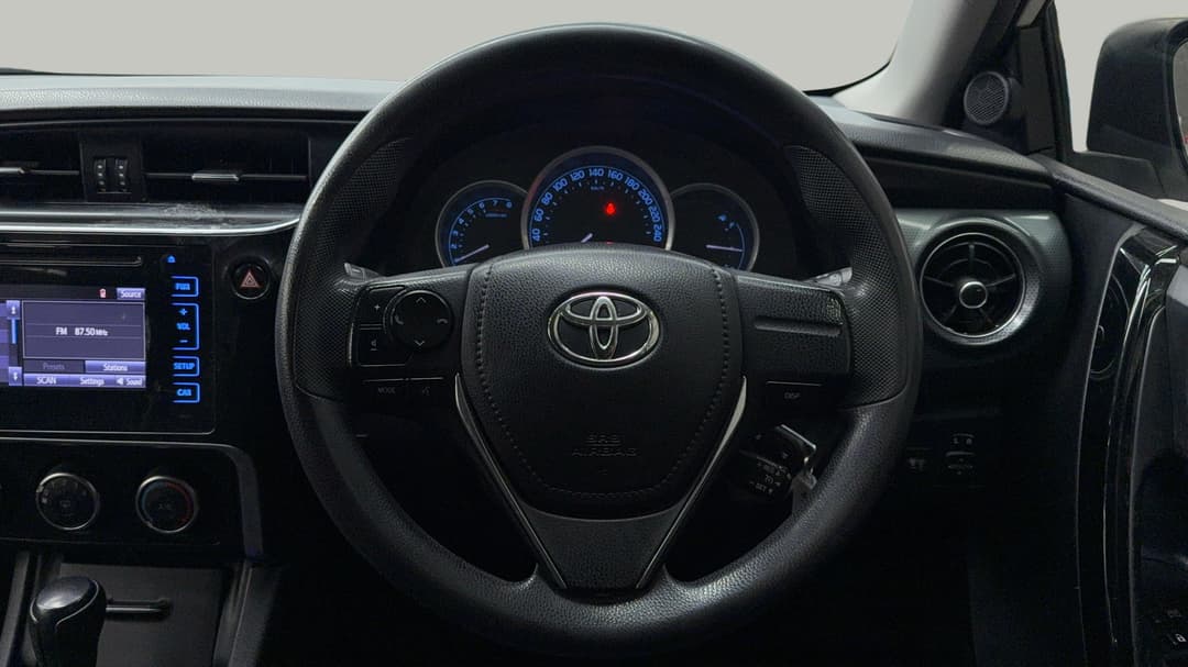 2015 Toyota Corolla Ascent, Automatic, 173680 km, Steering Wheel Close-up