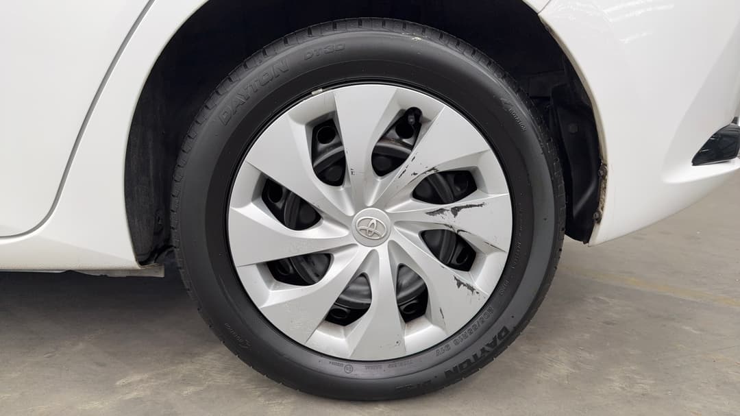 2015 Toyota Corolla Ascent, Automatic, 173680 km, Left Rear Wheel