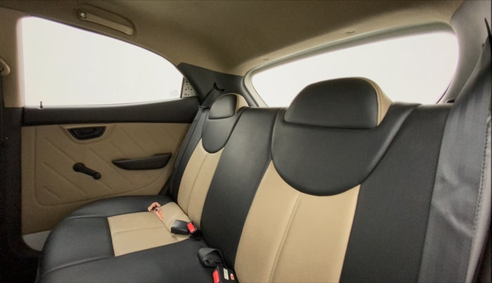 2012 Hyundai Eon D-LITE, Petrol, Manual, 33,961 km, Right Side Rear Door Cabin