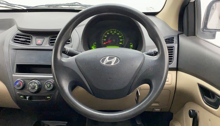 2012 Hyundai Eon D-LITE, Petrol, Manual, 33,961 km, Steering Wheel Close Up