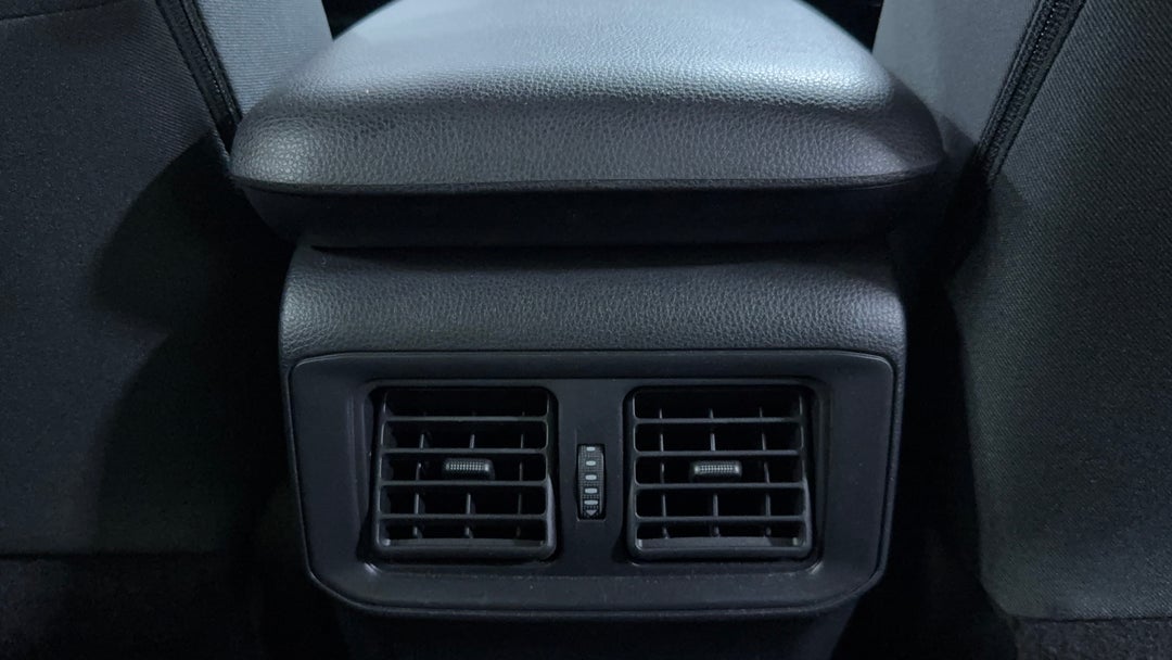 Rear A/C Vent