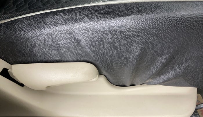 2018 Maruti Celerio ZXI D, Petrol, Manual, 61,683 km, Driver Side Adjustment Panel