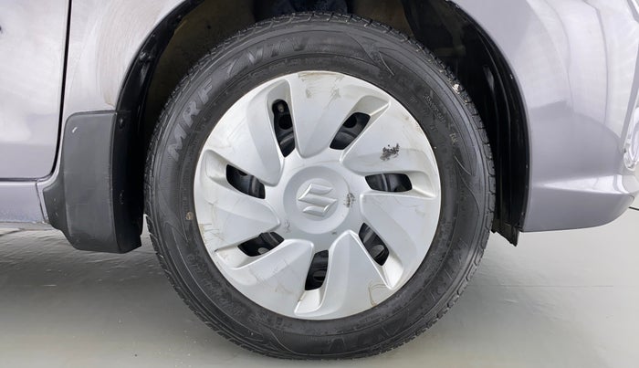 2018 Maruti Celerio ZXI D, Petrol, Manual, 61,683 km, Right Front Wheel