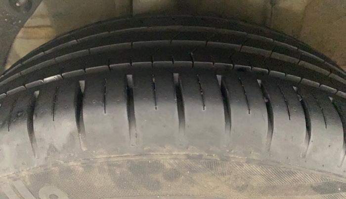 2018 Hyundai Elite i20 ASTA 1.2 (O), Petrol, Manual, 56,158 km, Right Rear Tyre Tread