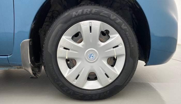 2018 Nissan Micra XL (O) CVT, Petrol, Automatic, 1,03,755 km, Right Front Wheel