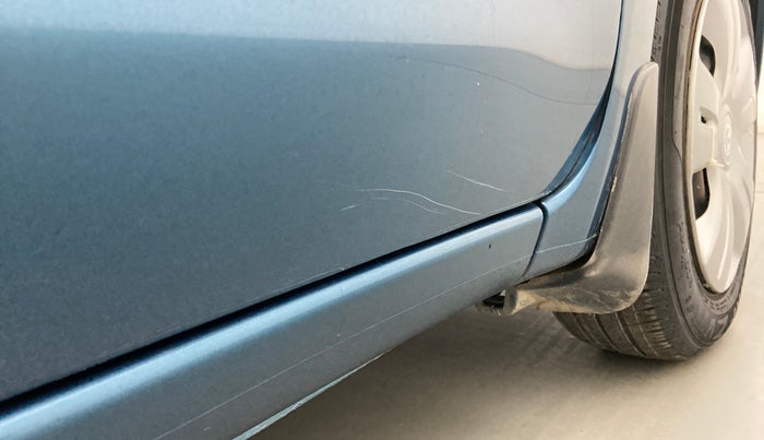 2018 Nissan Micra XL (O) CVT, Petrol, Automatic, 1,03,700 km, Driver-side door - Minor scratches