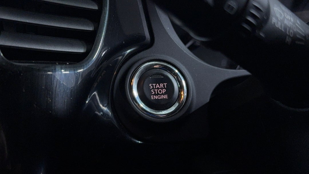 2021 Mitsubishi Outlander Black Edition 7 Seat (2WD), Automatic, 47869 km, Keyless / Button Start