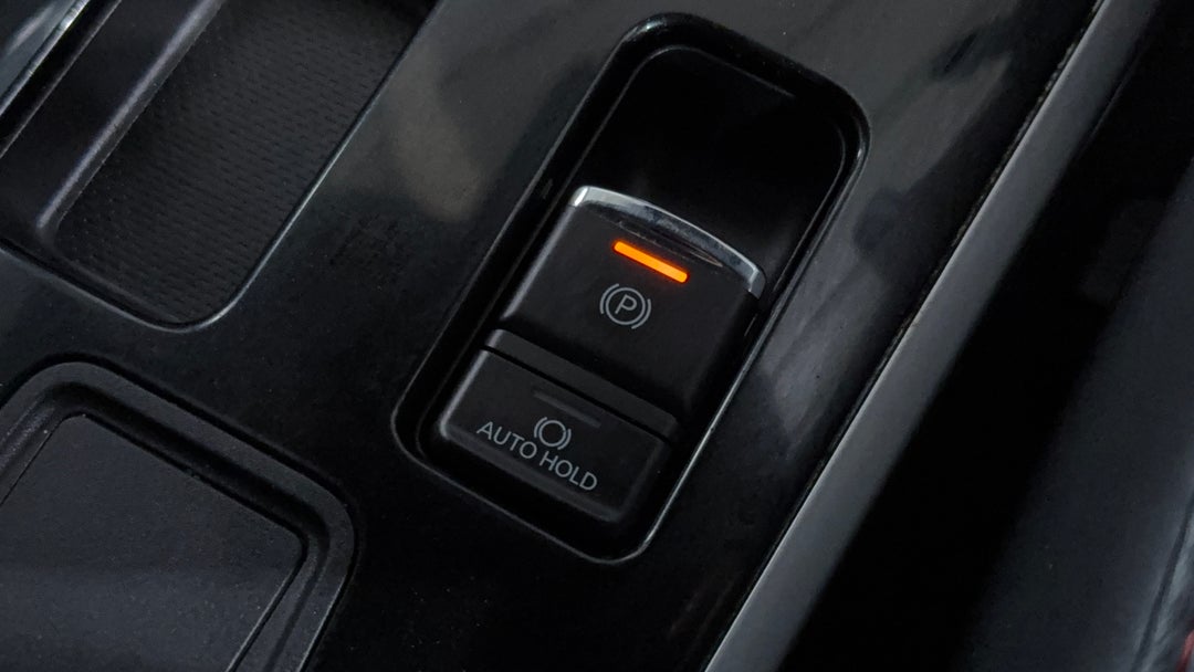 2021 Mitsubishi Outlander Black Edition 7 Seat (2WD), Automatic, 47869 km, Handbrake