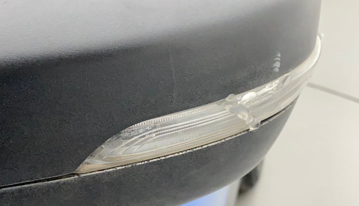 2019 Tata NEXON XMA DIESEL, Diesel, Automatic, 45,716 km, Left rear-view mirror - Indicator light has minor damage