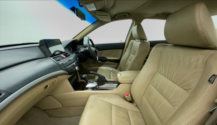 2011 Honda Accord 2.4 AT I VTEC, Petrol, Automatic, 31,274 km, Right Side Front Door Cabin