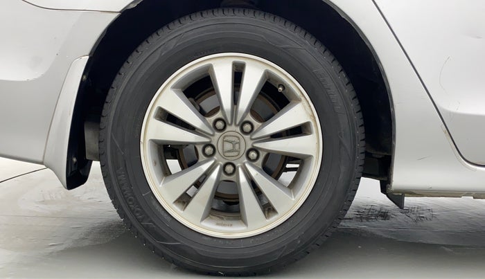 2011 Honda Accord 2.4 AT I VTEC, Petrol, Automatic, 31,274 km, Right Rear Wheel