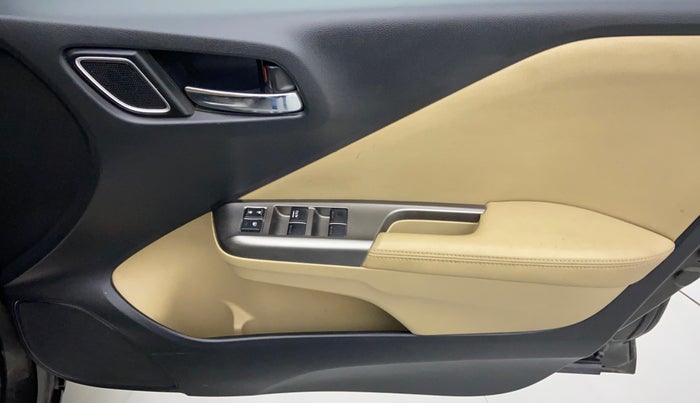 2017 Honda City VX MT PETROL, Petrol, Manual, 42,257 km, Driver Side Door Panels Control