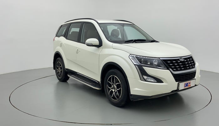 2021 Mahindra XUV500 W7 AT, Diesel, Automatic, 15,770 km, Right Front Diagonal