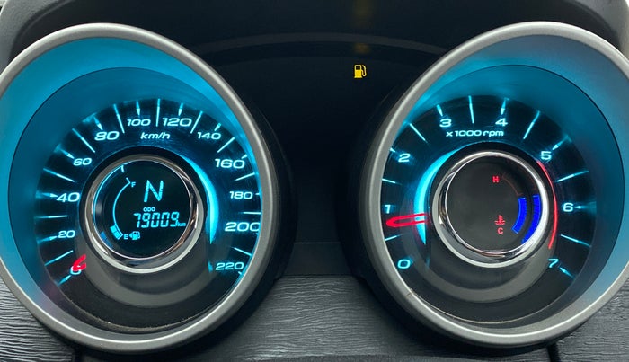 2016 Mahindra XUV500 W6 4X2, Diesel, Manual, 79,313 km, Odometer Image