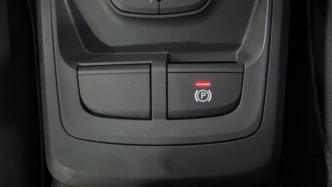 2021 Audi Q2 35 Tfsi, Automatic, 18417 km, Handbrake