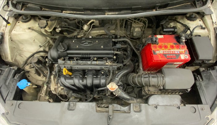 2012 Hyundai Verna FLUIDIC 1.6 VTVT SX, Petrol, Manual, 85,385 km, Open Bonet