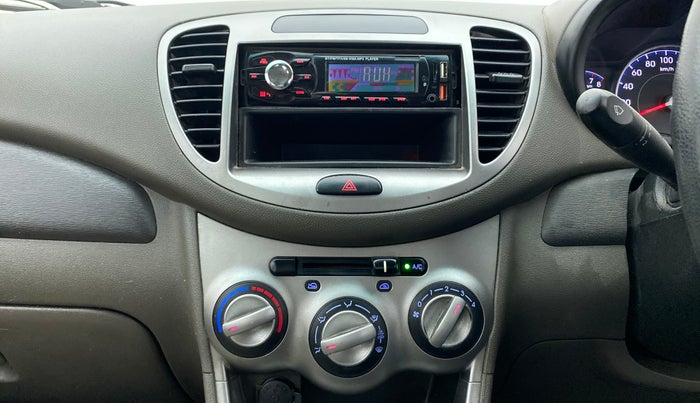 2015 Hyundai i10 MAGNA 1.1, Petrol, Manual, 67,527 km, Air Conditioner